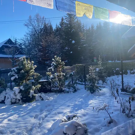 Punkt Koscielisko, Dom Gorski 800 M Od Doliny Koscieliskiej